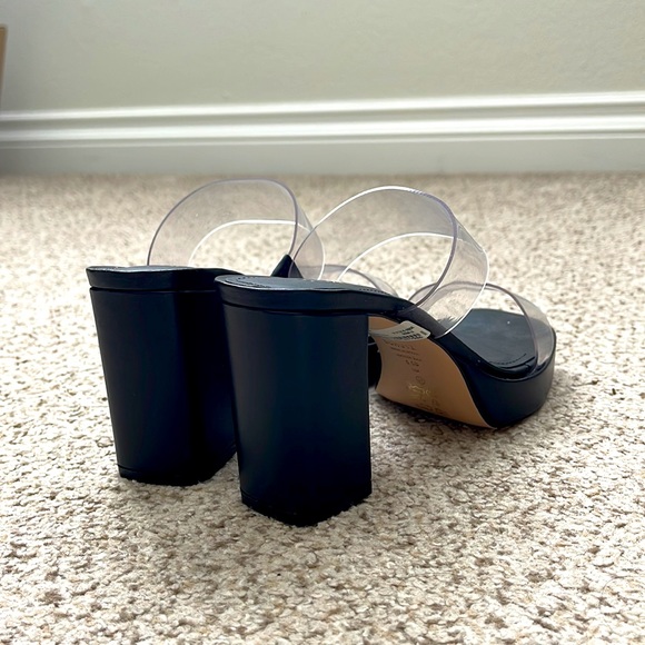 Schutz Ariella Platform Vinyl Sandal Size 5.5 - Picture 4 of 5